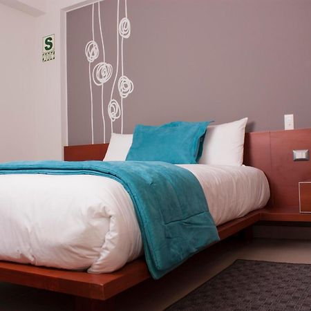 Sunec Hotel تشيكلايو المظهر الخارجي الصورة