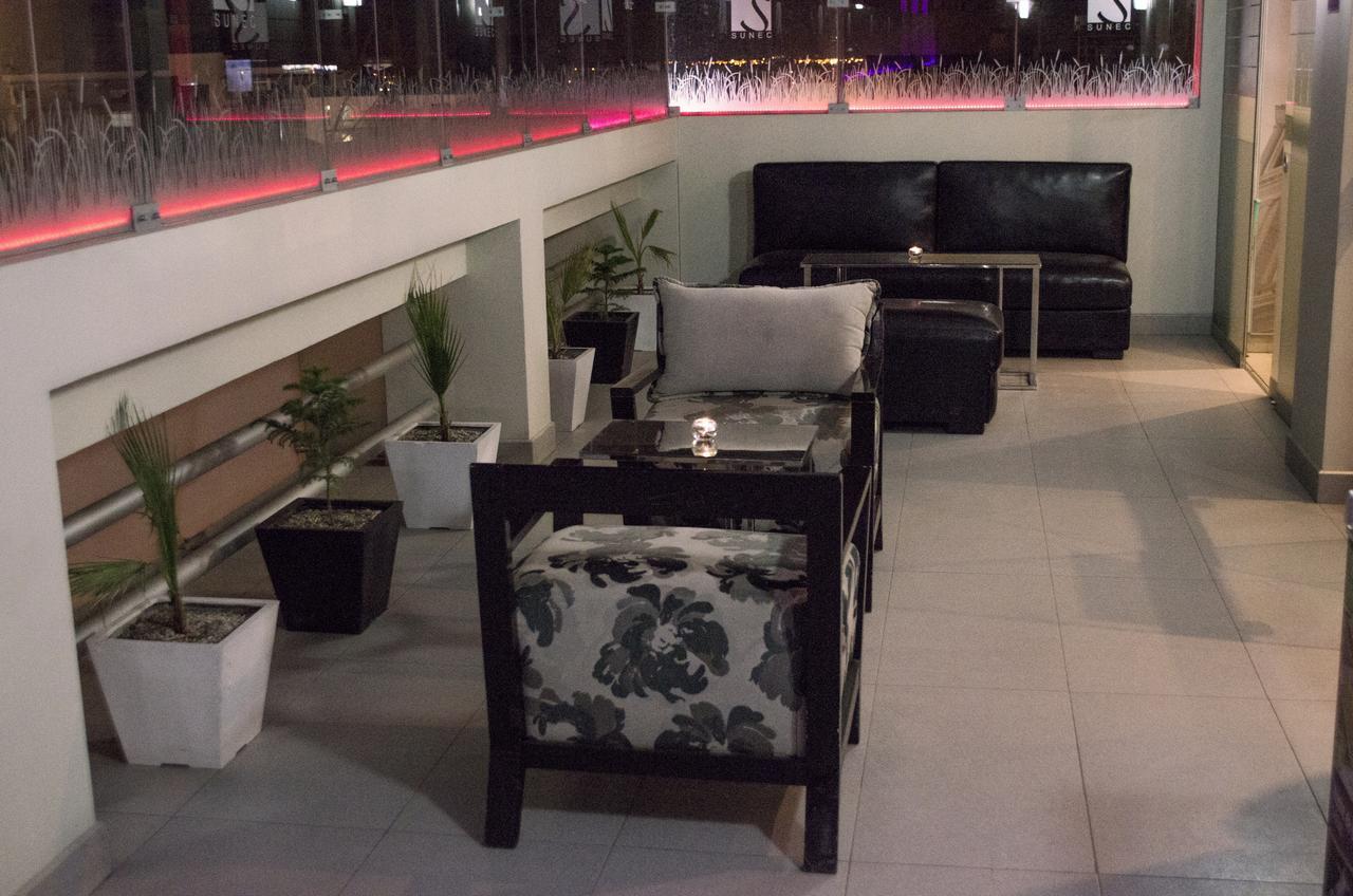 Sunec Hotel تشيكلايو المظهر الخارجي الصورة